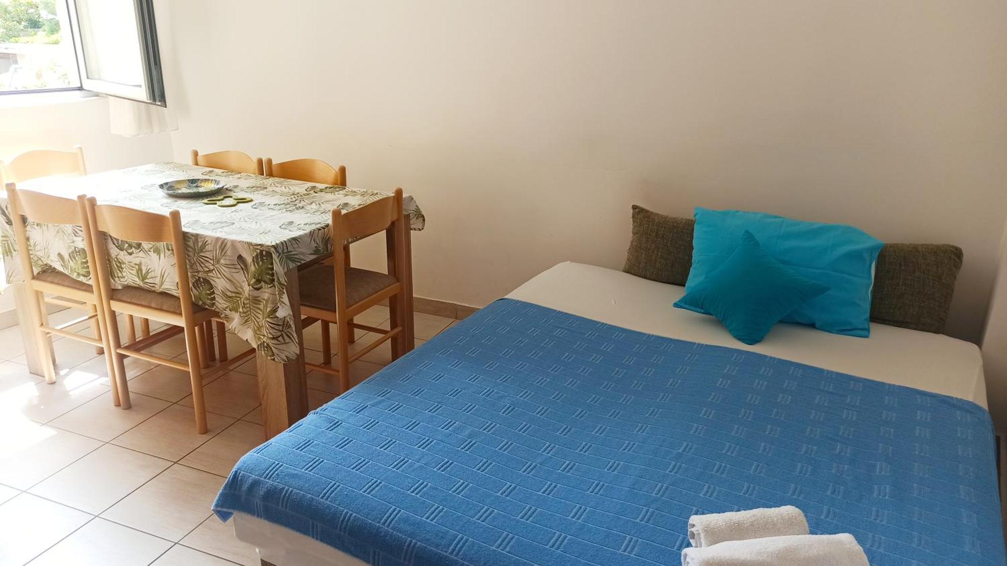 Apartments Mitende Budva Pokoj fotografie